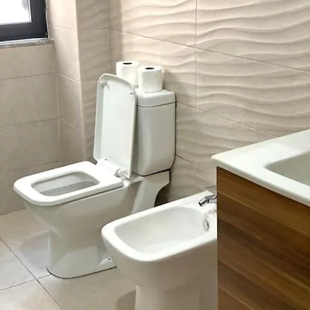 Lägenhet Sunlit Heaven In *